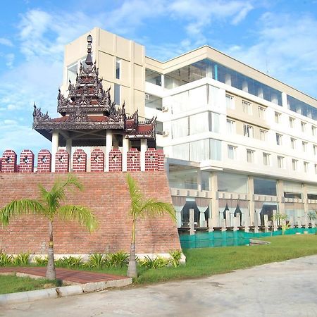 Man Myanmar Hotel Naypyidaw Ngoại thất bức ảnh