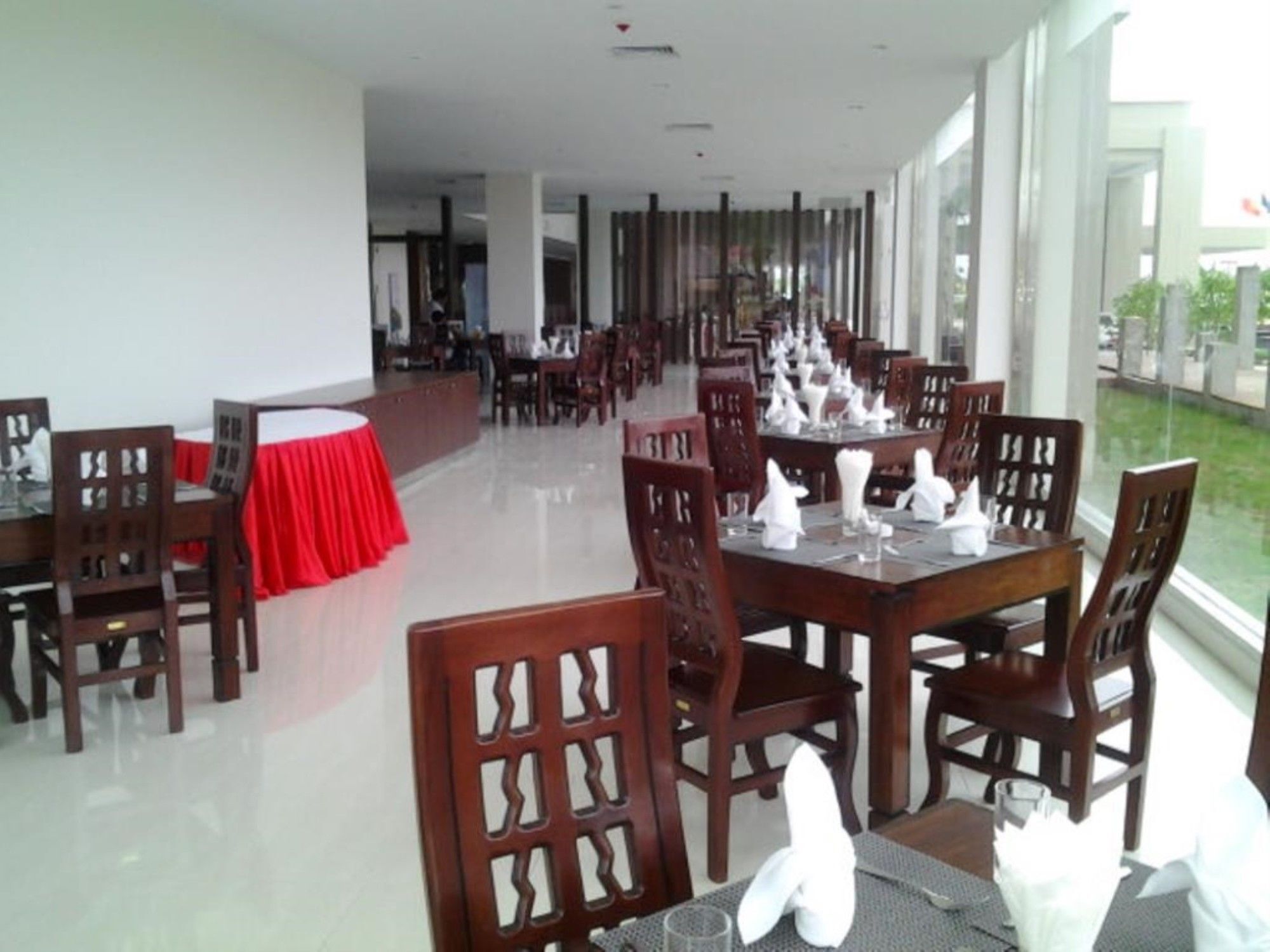 Man Myanmar Hotel Naypyidaw Ngoại thất bức ảnh